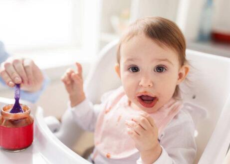 宝宝脸上长湿疹有什么方法治疗,宝宝脸上长湿疹怎么彻底治好