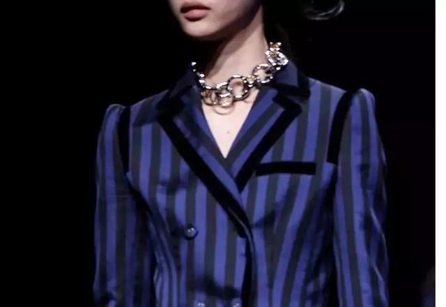 ep雅莹女神节,ep雅莹小西装