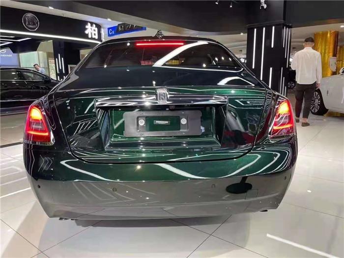 劳斯莱斯blackbadge古思特,400万劳斯莱斯古思特新款