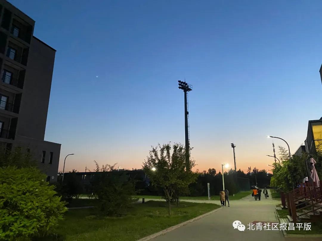 温暖、贴心、便利,初冬时节沙河高教园的新标签