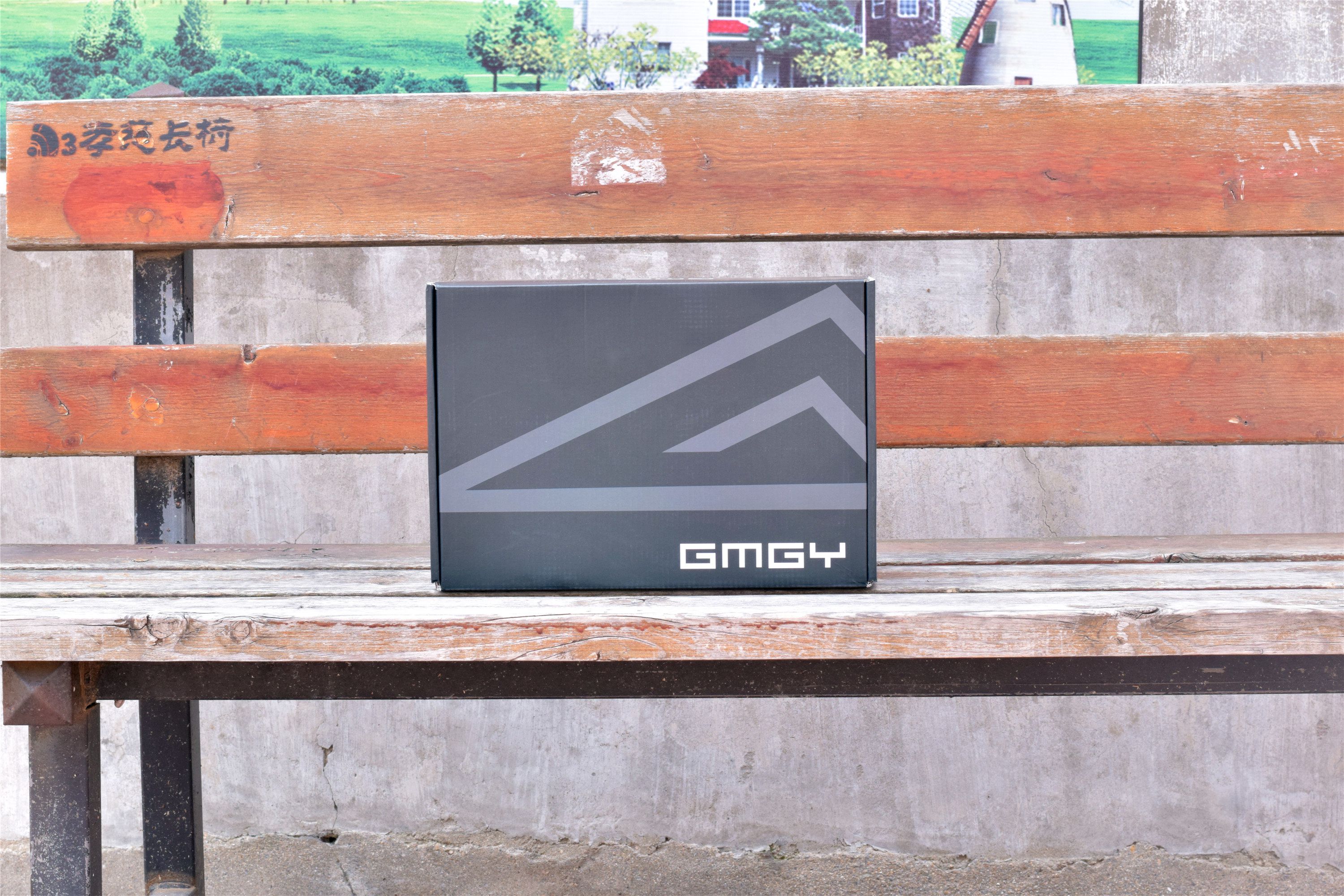 耐克阿迪达斯和小米哪个好,nikeadidas哪些掉价了