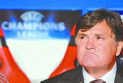 国足前教练李铁现状,李铁主教练时期的国足哪一年