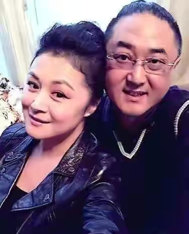 长贵悼念于月仙,于月仙长贵一起走了