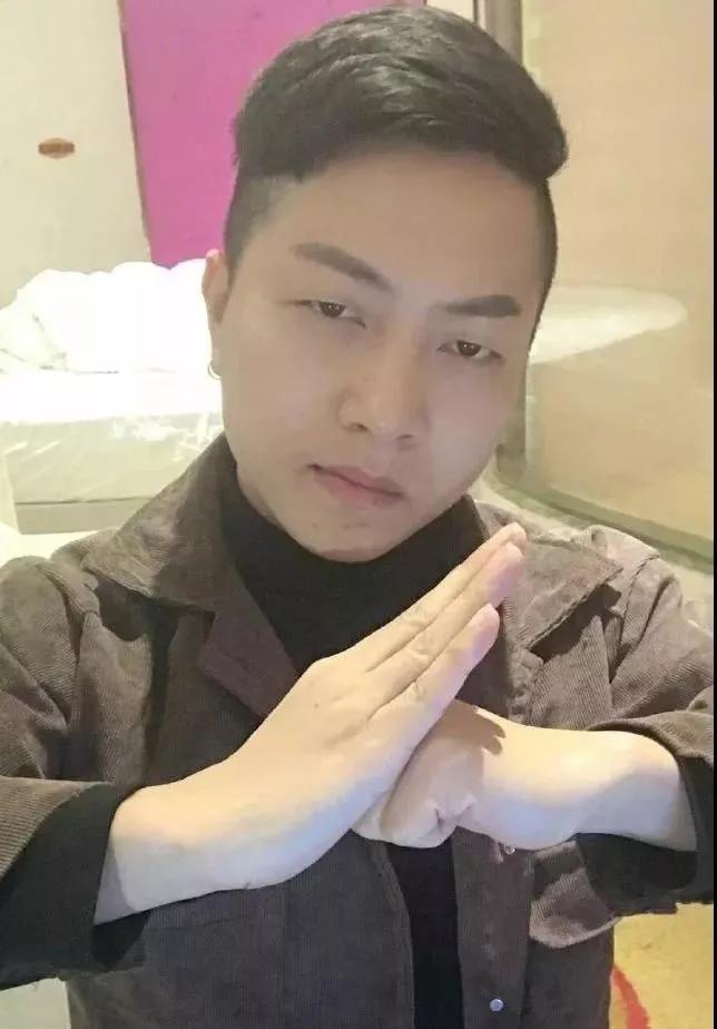 郭美美再次出狱新动态,郭美美出狱后改过自新