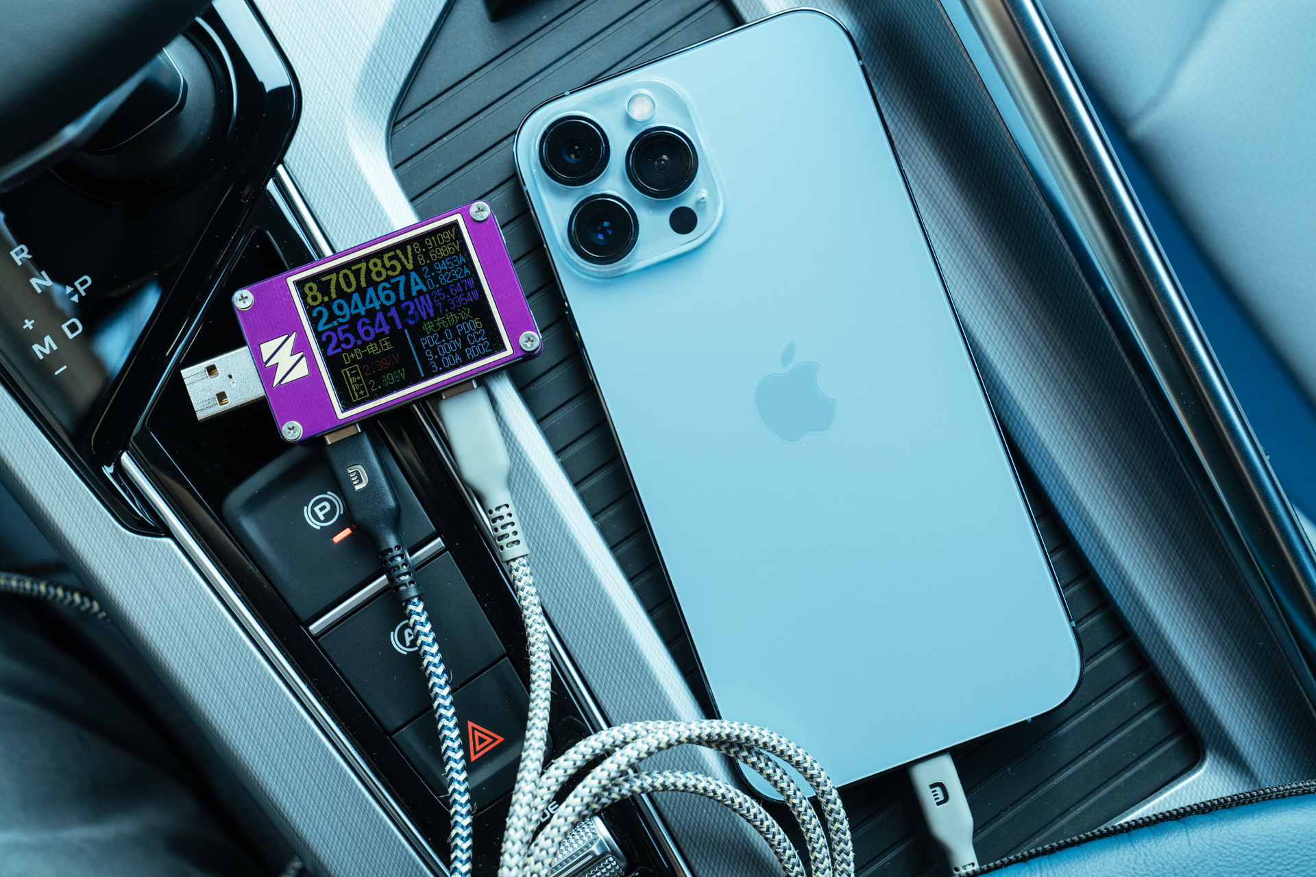 国庆自驾出行全能核电站:倍思160W三口QC5认证车载充电器评测