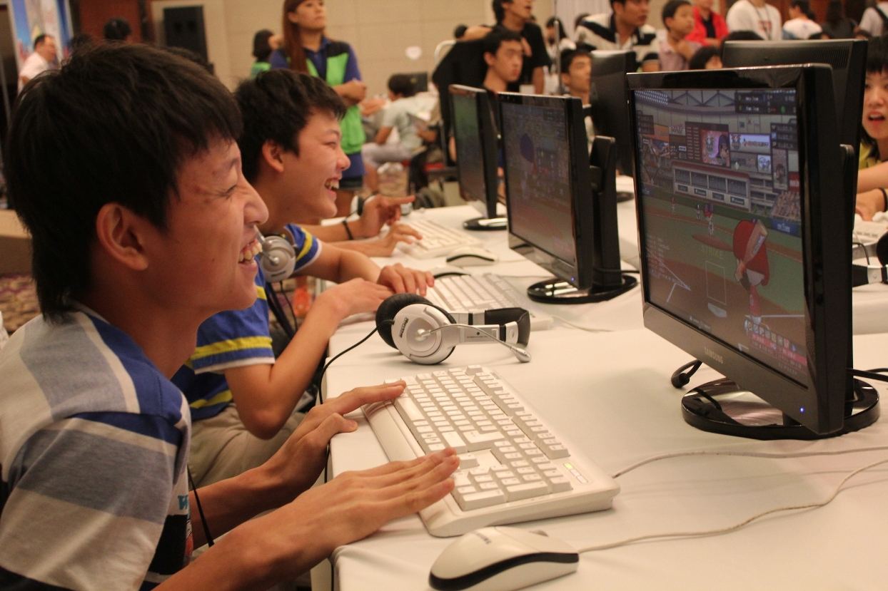 几句话点醒父母,一句话骂醒沉迷手机的孩子