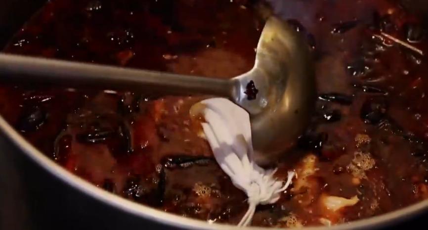 正宗柳州螺蛳粉怎么做的教程,正宗柳州螺蛳粉的做法源头