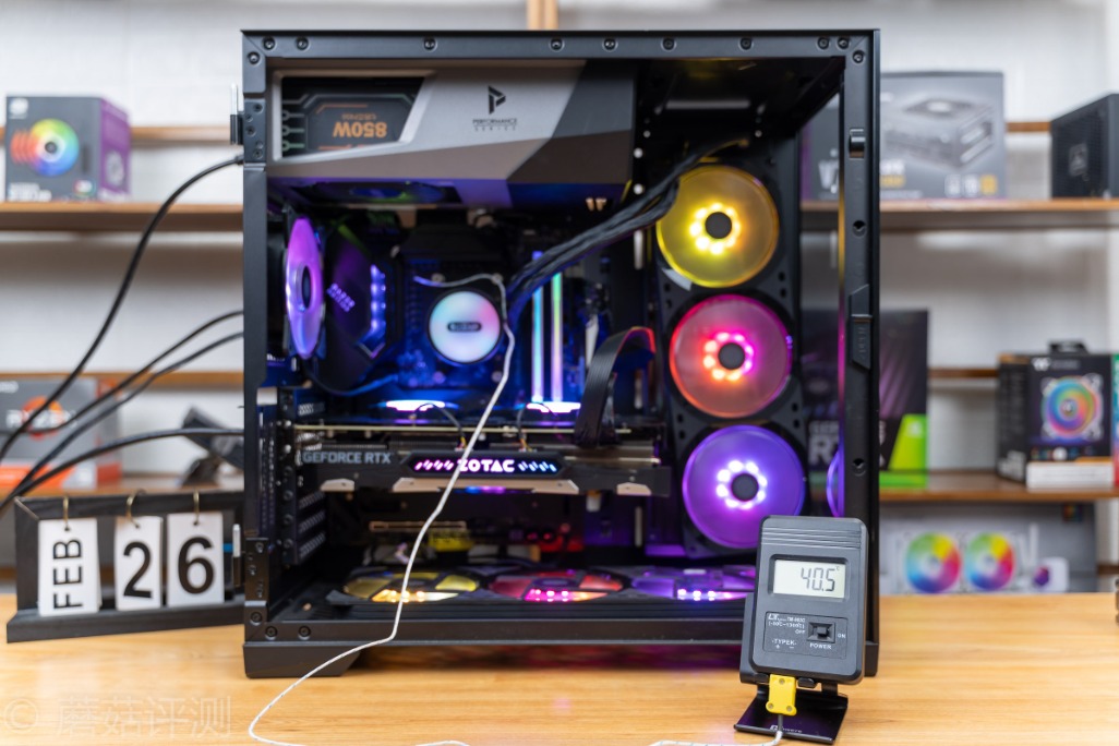 雷蛇华擎x570主板怎么样,华擎x570太极雷蛇定制款主板赏析