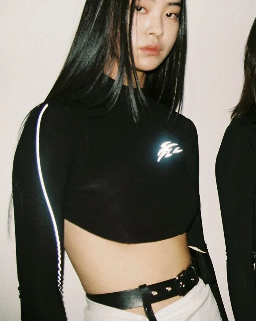 穿jk的女生不容易,穿jk的女孩是不是很难追