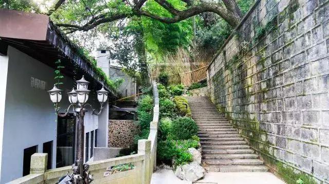 九溪景区梦溪山庄酒店,冬天雅致梦溪山庄杭州九溪店