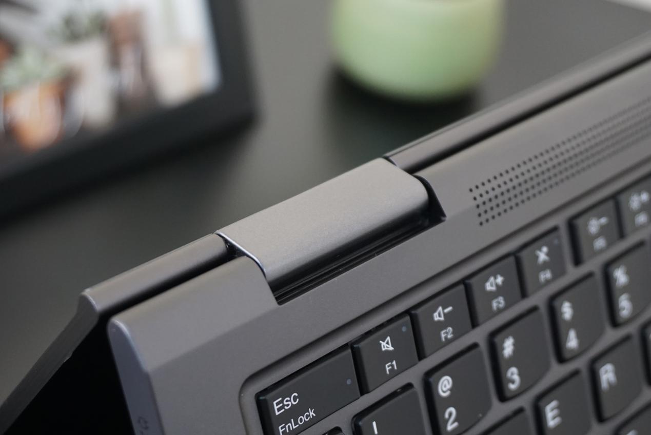 thinkpadx1yoga18款功能测试,thinkpadx1yoga2024款升级改进
