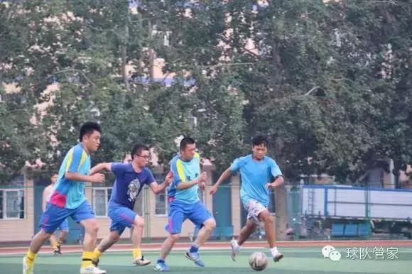 怀念和你们一起踢球的时光,爱的不是足球而是一起踢球的朋友