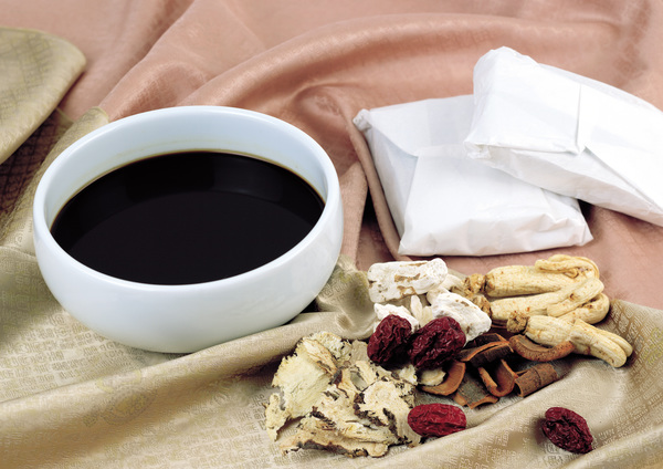 喝中药太苦怎么办教你5个小妙招,中药太苦喝不下去怎么办