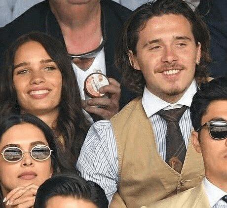 贝克汉姆大儿子驼背图片,贝克汉姆大儿子布鲁克林驼背