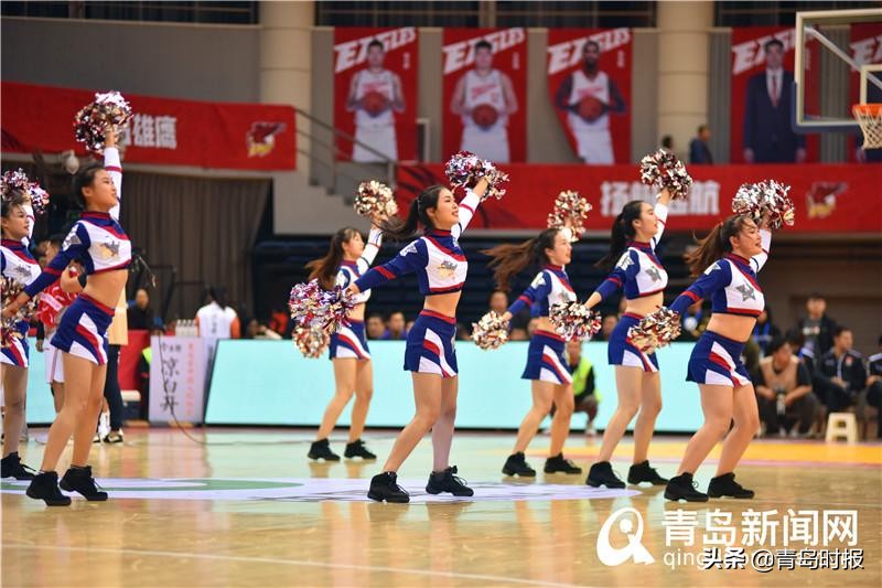 国信双星献礼球迷日篮球宝贝哪套服装更抢眼？