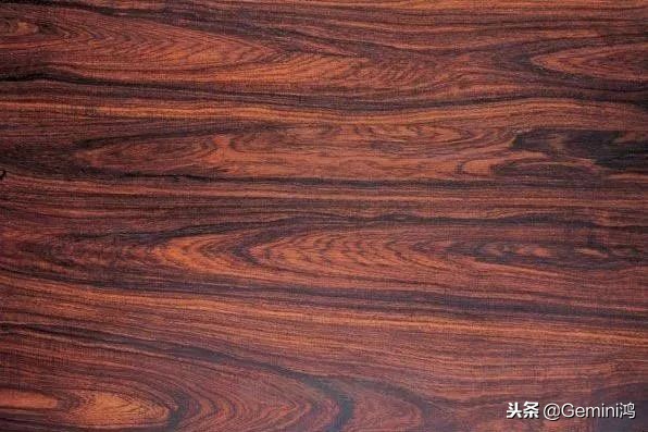 怎么分辨黄花梨手串真假,黄花梨怎么分辨真假