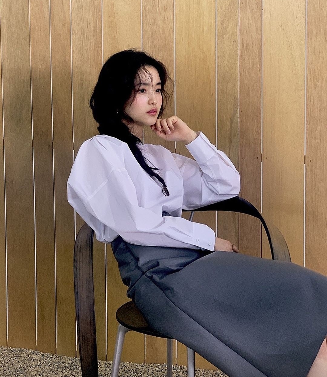 金泰梨白衬衣怎么搭配 (金泰梨白衬衫怎么搭配)