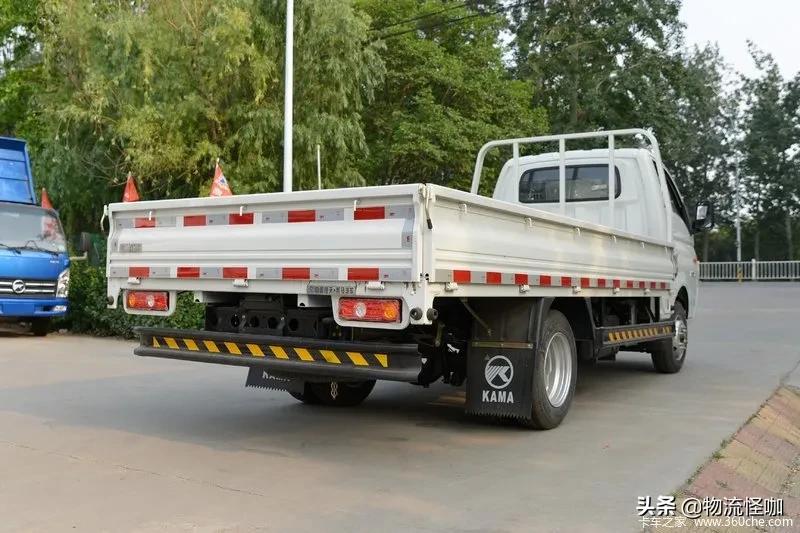 凯马锐航x3柴油版单排小货车3米98,凯马锐航x33.6单排栏板多少钱