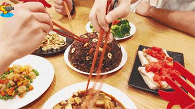 小T年夜饭(下):五福集齐了吗?我们这里就有啊|小T吃好饱