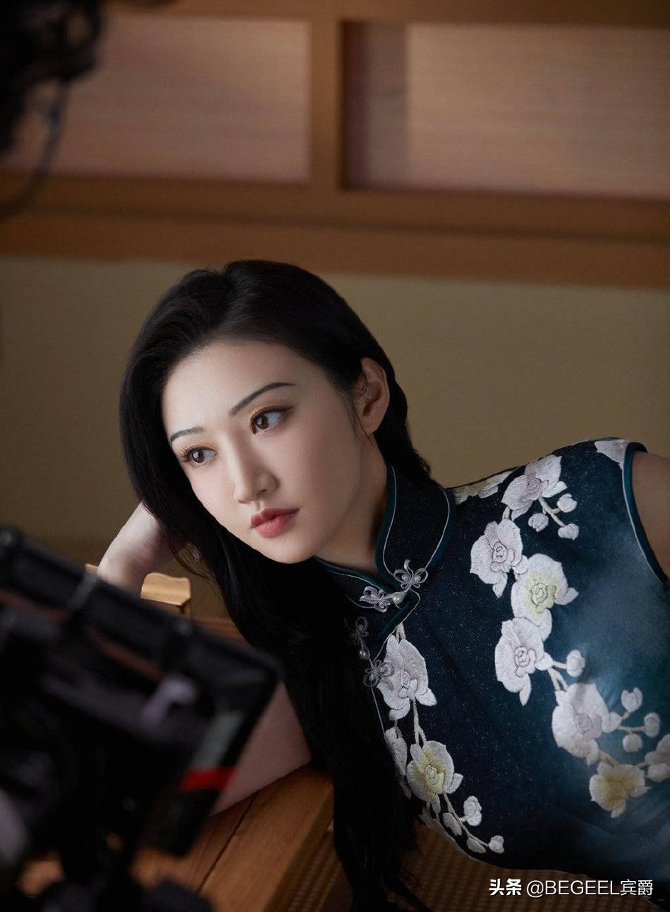 景甜的旗袍风,景甜时尚优雅小旗袍