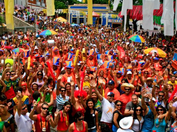 综排不高，但专业牛！中国学生最爱的玉米地神校，不该被低估