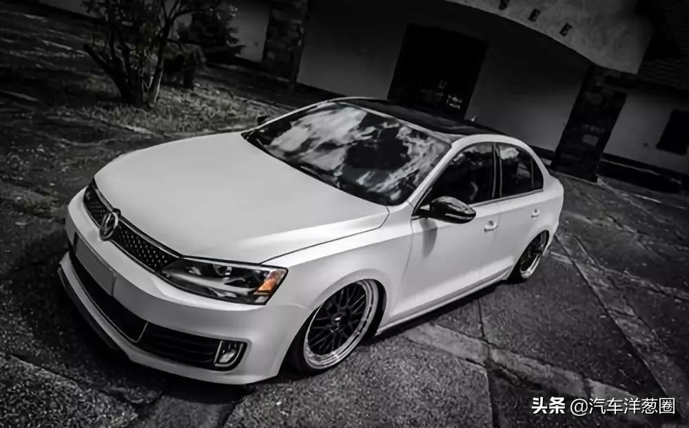 速腾买黑色不保值吗,速腾适不适合买