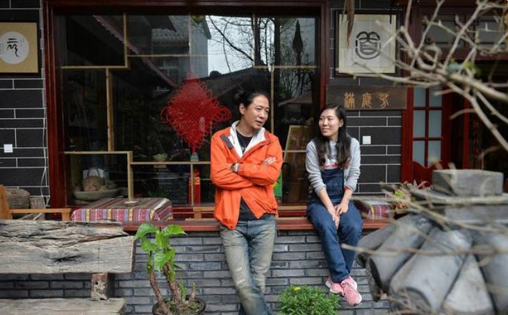 辞职去看世界的老师现状,辞职看世界的女教师现状