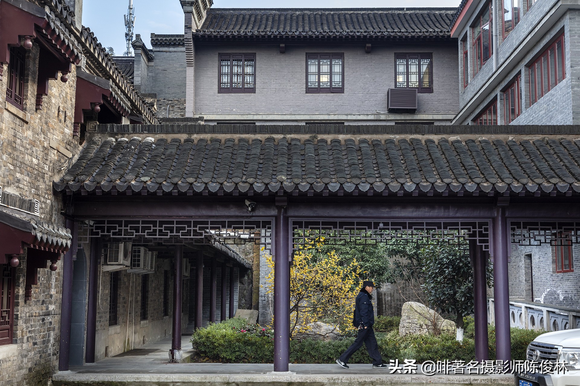 山门朝北开韦陀菩萨坐正殿律宗第一名山宝华山隆昌寺1500年