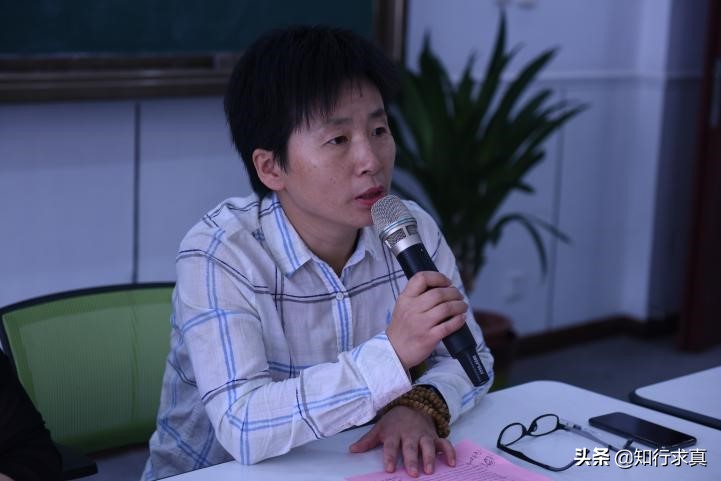 最是书香能致远天涯比邻共牵手