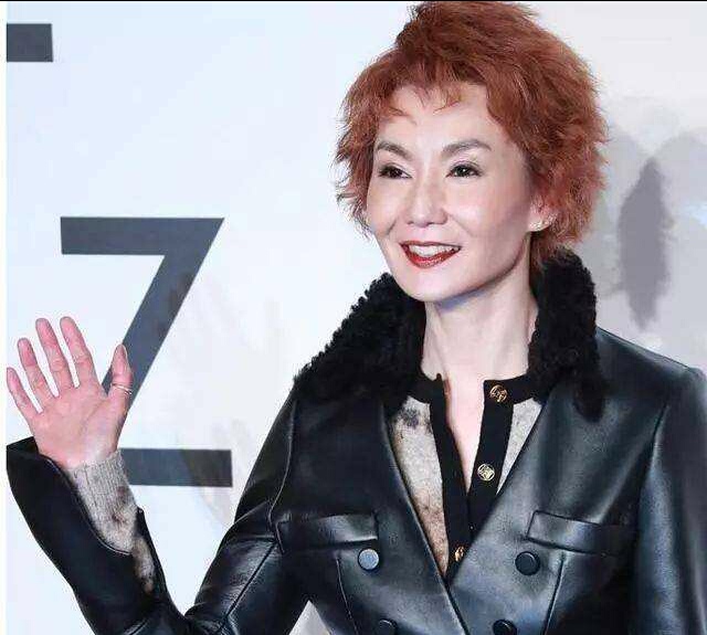 张曼玉综艺节目哭了,张曼玉哭着哭着就笑了采访