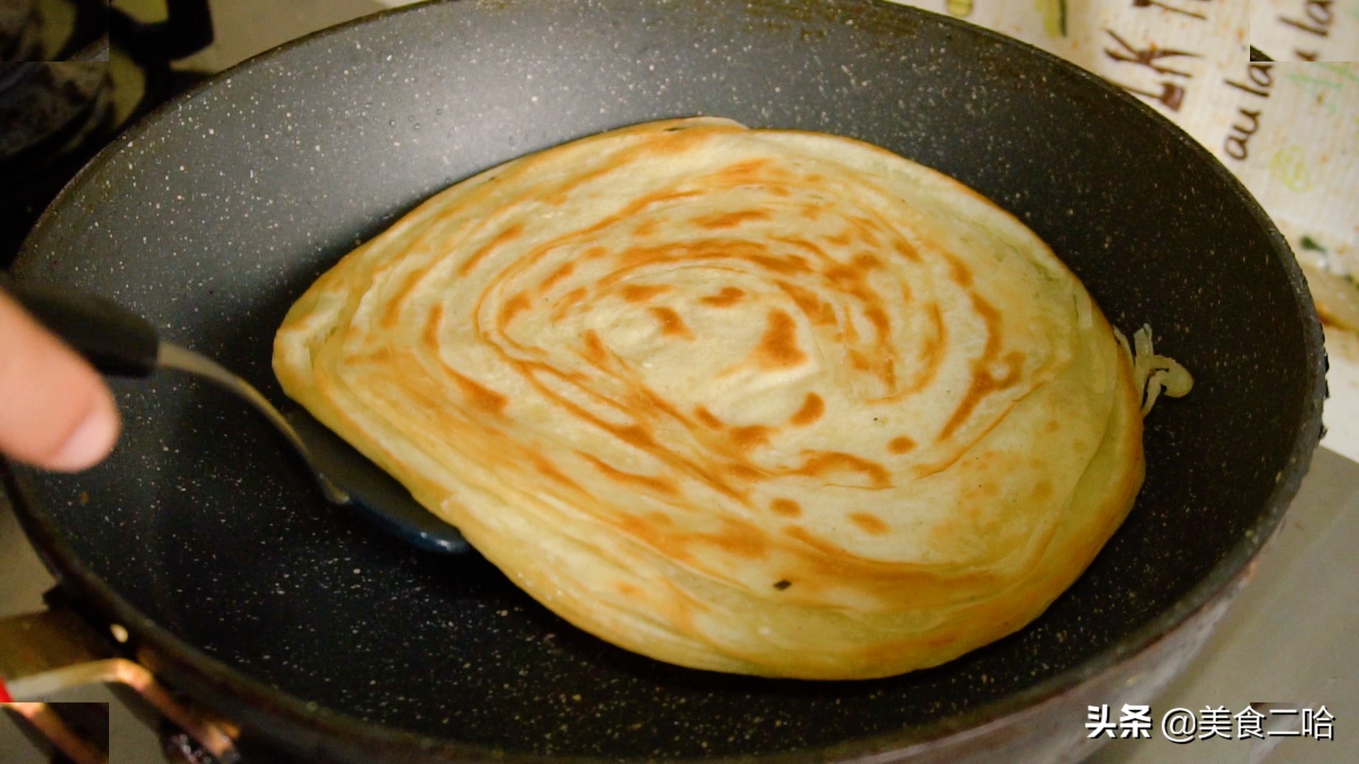 早餐饼怎么做的筋道,早餐饼皮怎么做又软又劲道