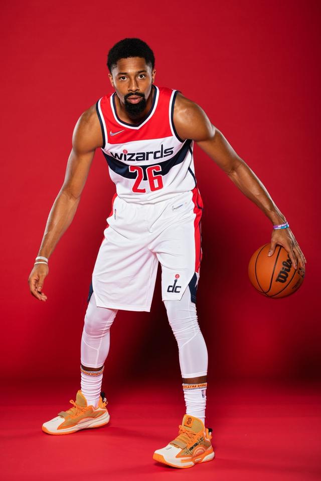 周琦和曾凡博天赋,曾凡博周琦