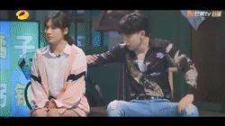 邓伦可爱集锦,面膜伦,傻鸟伦,看了让你心情好起来的小奶伦