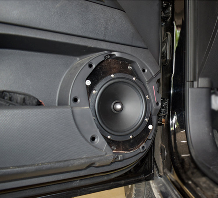 佛山首指-大能汽车隔音,吉普汽车隔音改装大能、大麦隔音除异味