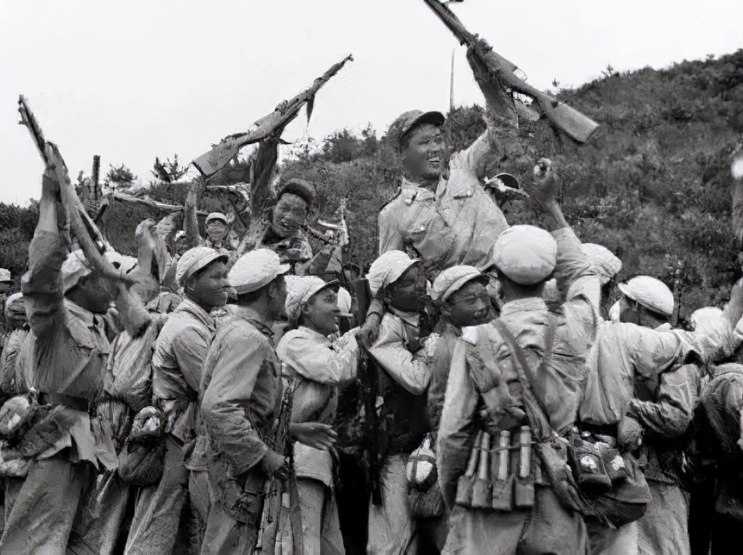 抗美援朝时,李湘军长挤破了一个疖子,结果七天后不治而亡