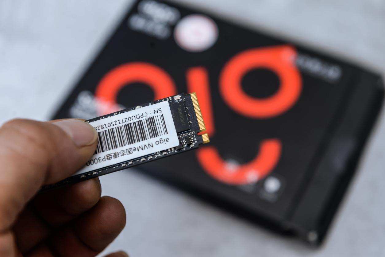 固态硬盘正确安装方法,固态硬盘安装教程和详细步骤