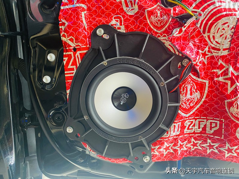 凯美瑞音响改装黄石,经典凯美瑞改二手伊顿音响