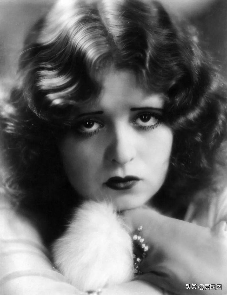 出身贫民的好莱坞女星，母亲半夜持刀要杀她，终身饱受精神摧残