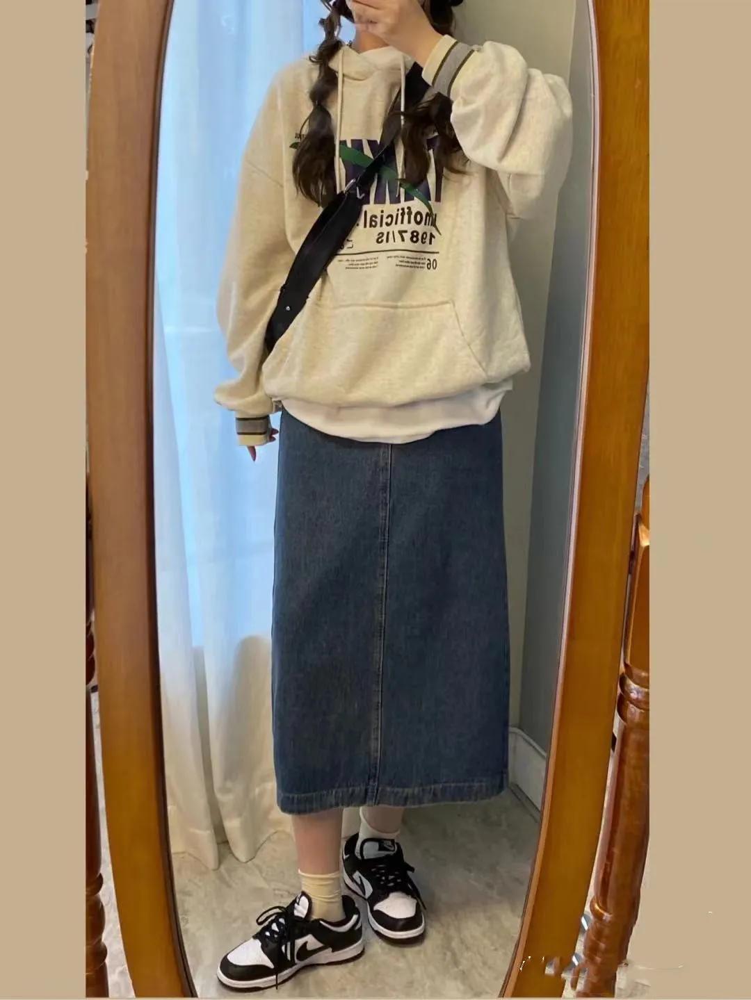 时尚卫衣穿搭技巧,最简单的卫衣穿搭