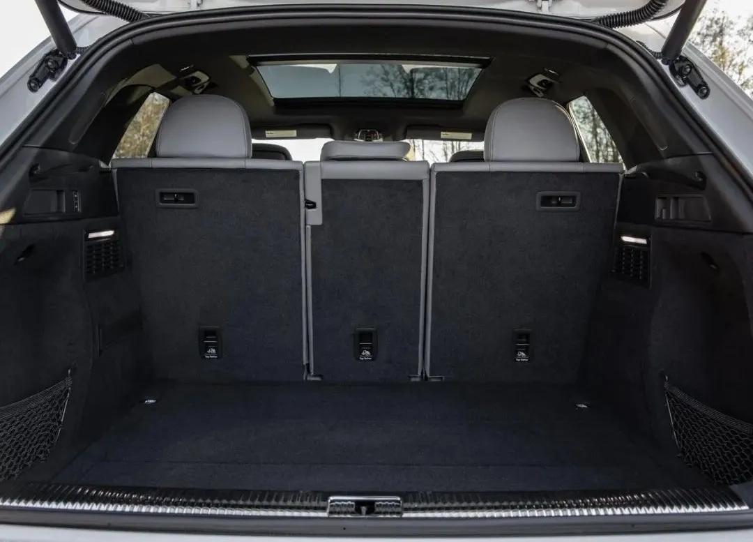 q5最快几秒破百,6.2秒破百奥迪q8