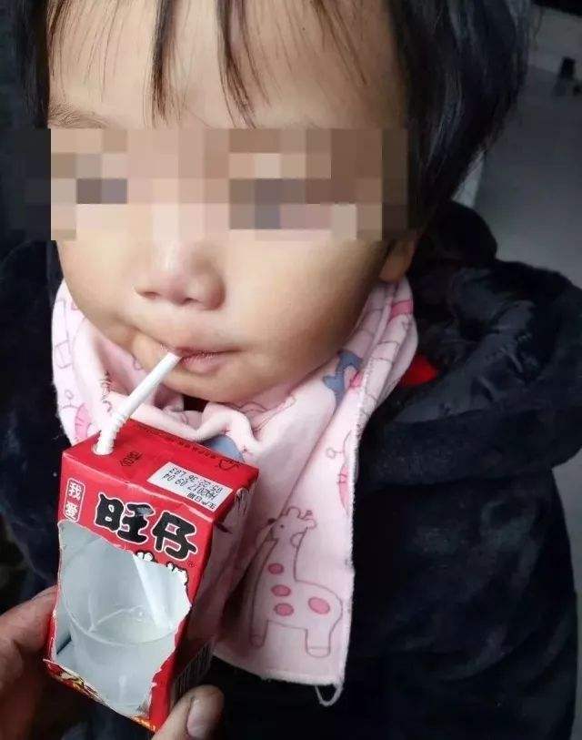 如何给孩子灌药最有效,宝宝灌药应该怎样操作