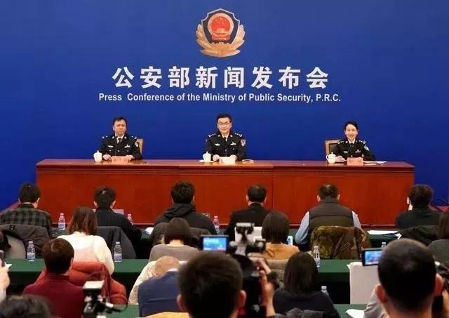 私家车转户口需要什么手续和费用,私家车户口迁移好办吗