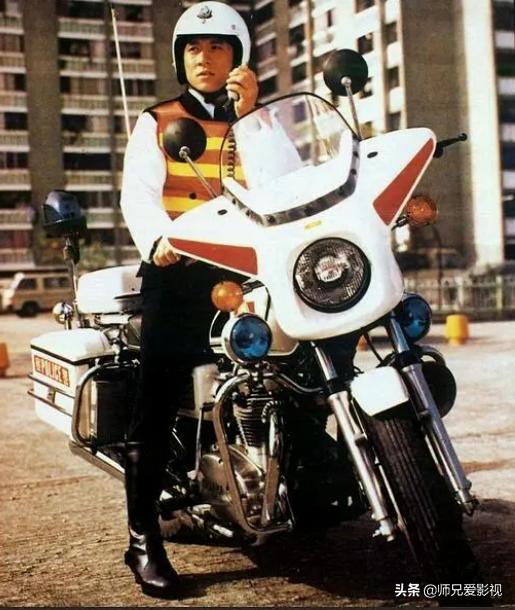 香港经典动作片成龙警察故事,成龙电影警察故事4简单任务