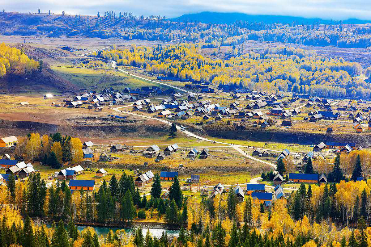 新疆怎么分东疆南疆北疆西疆,南疆北疆包括哪些地方