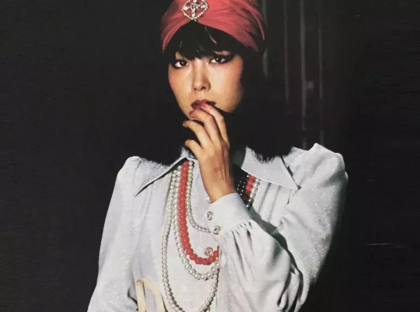 22岁出道28岁成YSL宠儿，意外逝世13年，她仍是资生堂的第一美人