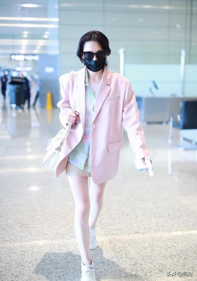 幸福触手可及张馨予西装,张馨予最新造型穿西装配连体裤