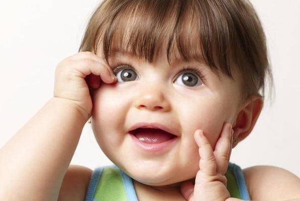 孕期什么时候吃葡萄宝宝眼睛漂亮,孕期多吃葡萄孩子的眼睛就会好看