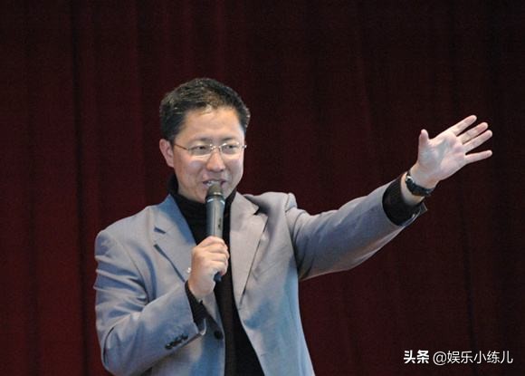 曾经红火的“疯狂英语”创始人李阳,为何这些年风光不再?