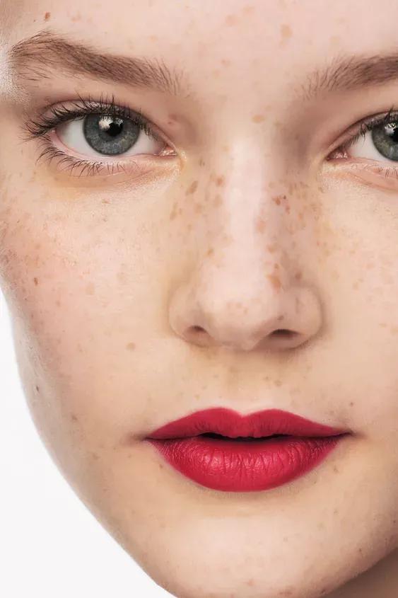 适合滋润款黄黑皮的口红,用了就会明显变白的好物