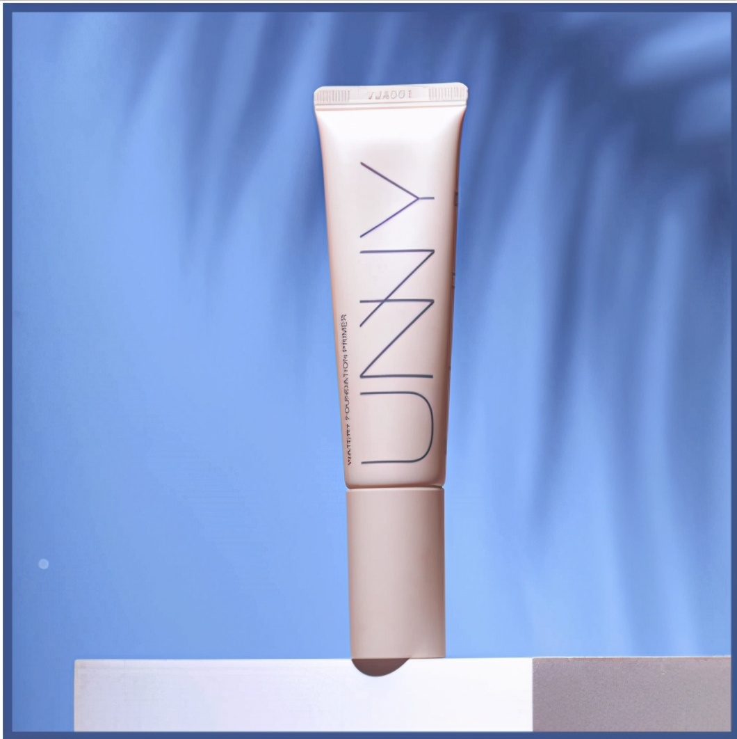 红血丝干皮隔离推荐,cpb哪个隔离适合干皮